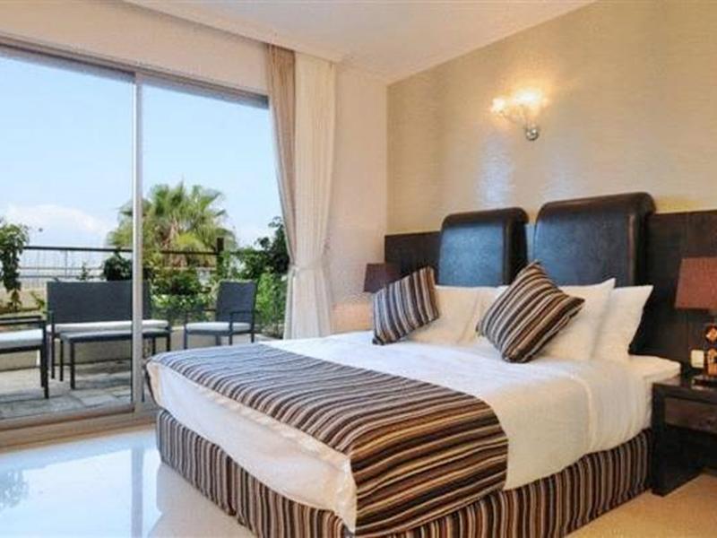 Royalty Suites Тель-Авив Экстерьер фото
