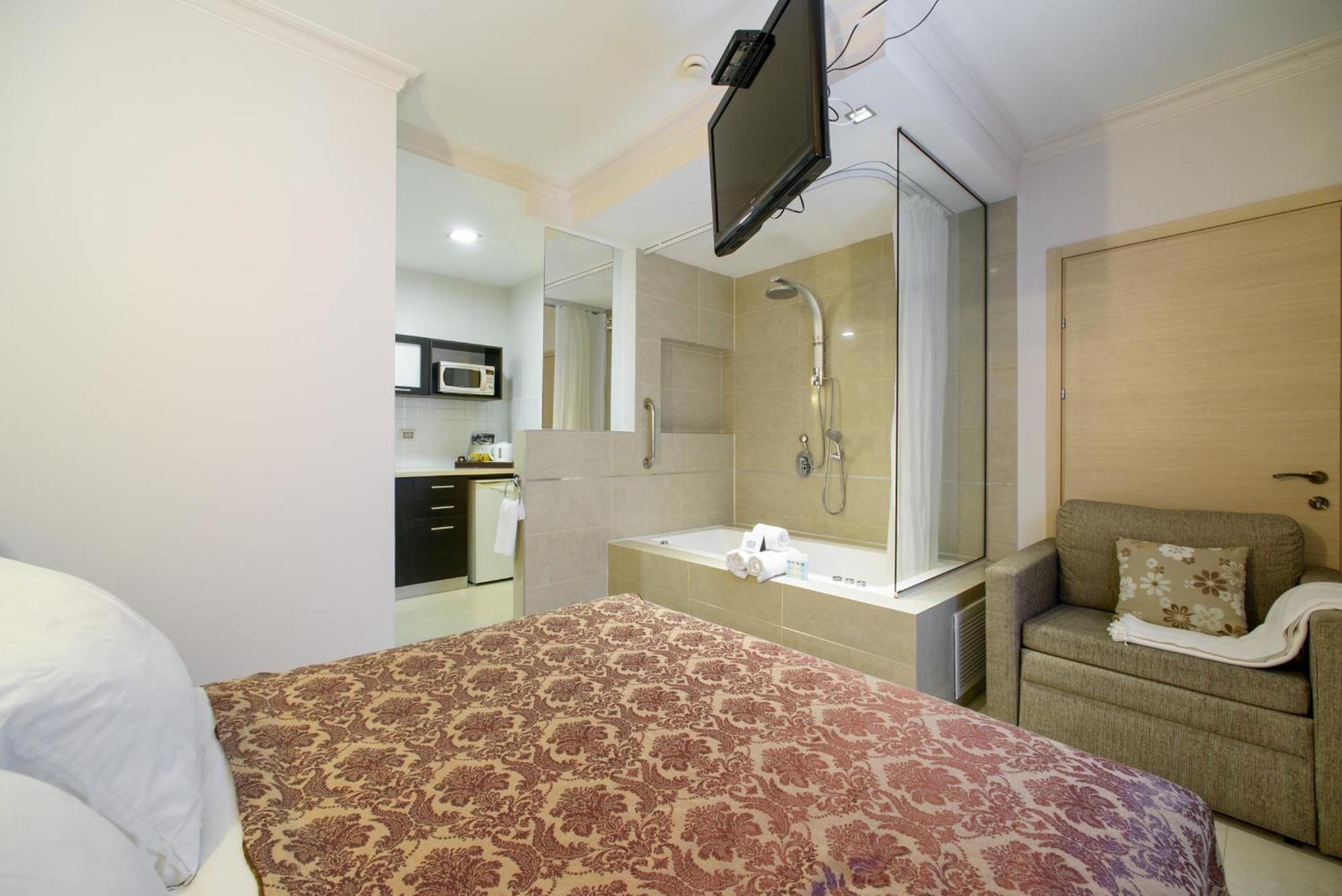 Royalty Suites Тель-Авив Экстерьер фото